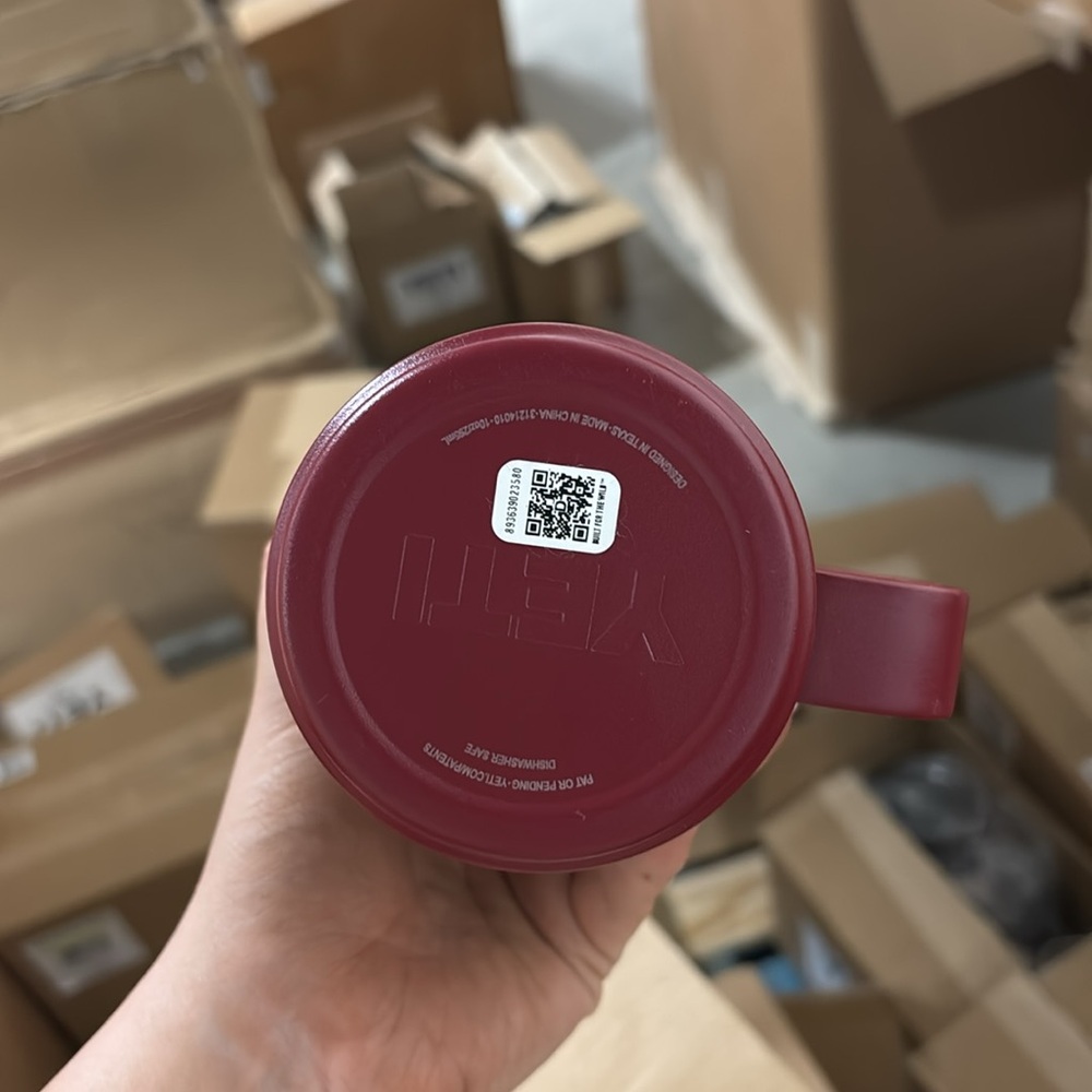 NWT YETI 10 oz Mug Harvest Red - Picture 2 of 3